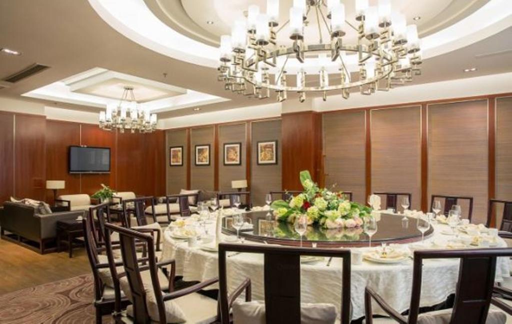 Langzhong Grand Hotel Shahepu Εξωτερικό φωτογραφία